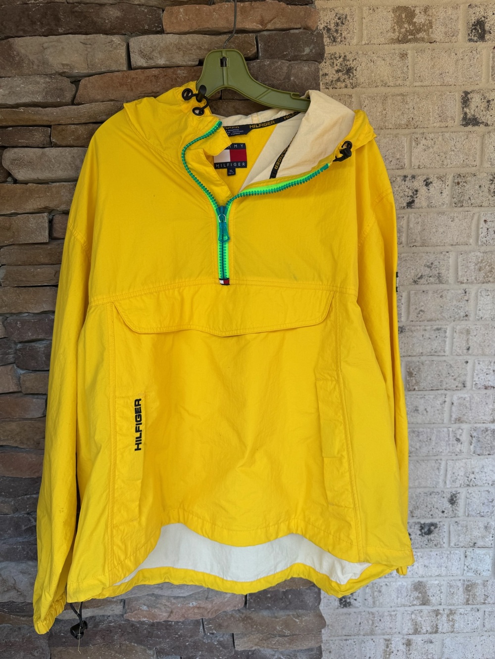 Tommy Hilfiger Rain Jacket-Size XL